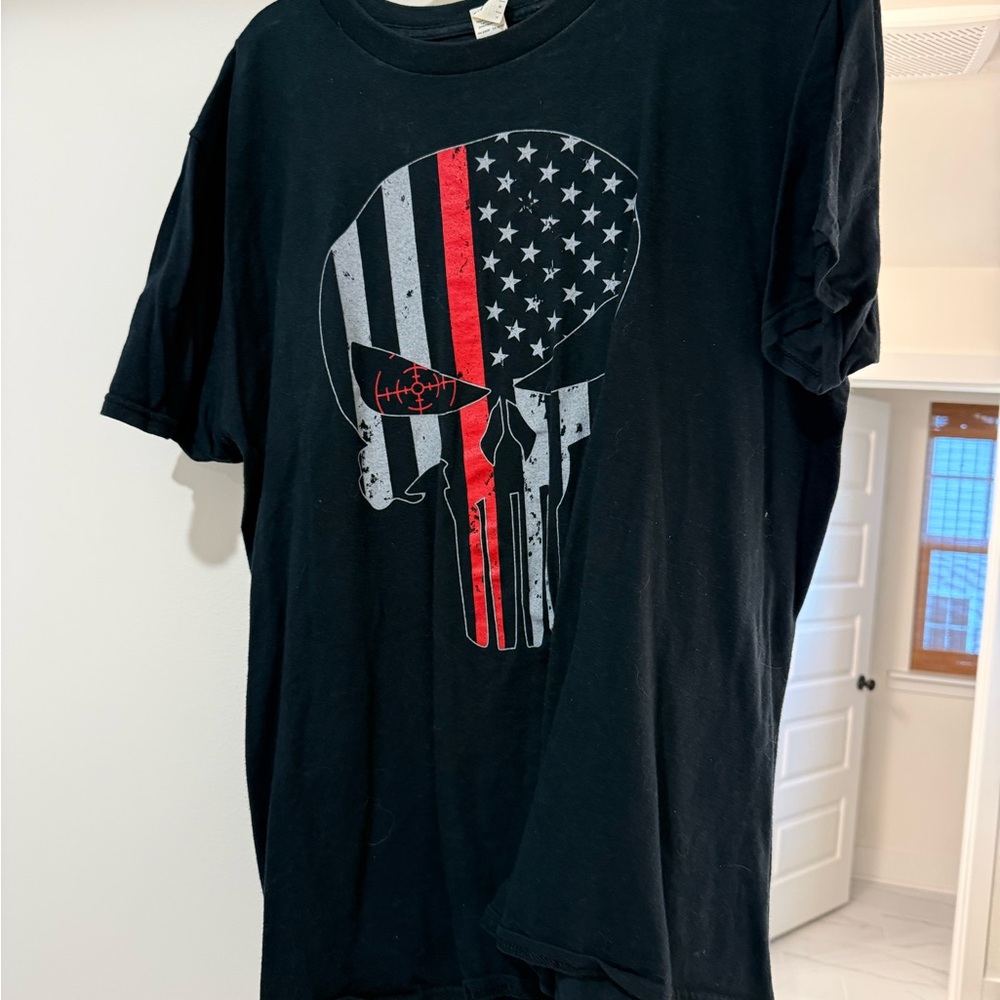 Punisher Firefighter themed Men's T-Shirt thin red line American flag